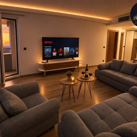 Cevahir Sky - 21stfloor - Pool - Free Parking Daire